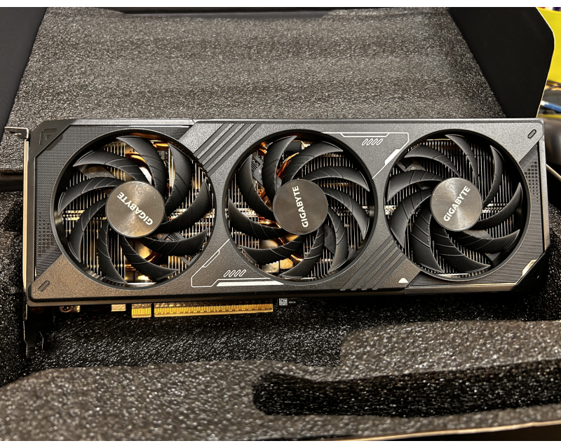GIGABYTE nVidia GeForce RTX 5070 WINDFORCE 12GB 192bit GV-N5070WF3OC-12GD rev. 1.0 outlet
